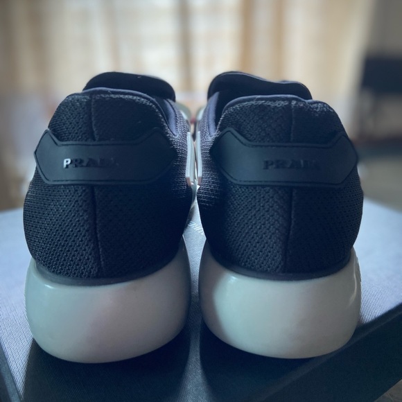 PRADA cloudbust - Picture 3 of 4